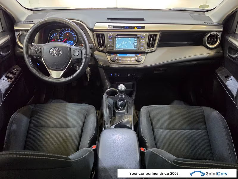 Toyota RAV4 – Diesel Manuelle (2014)