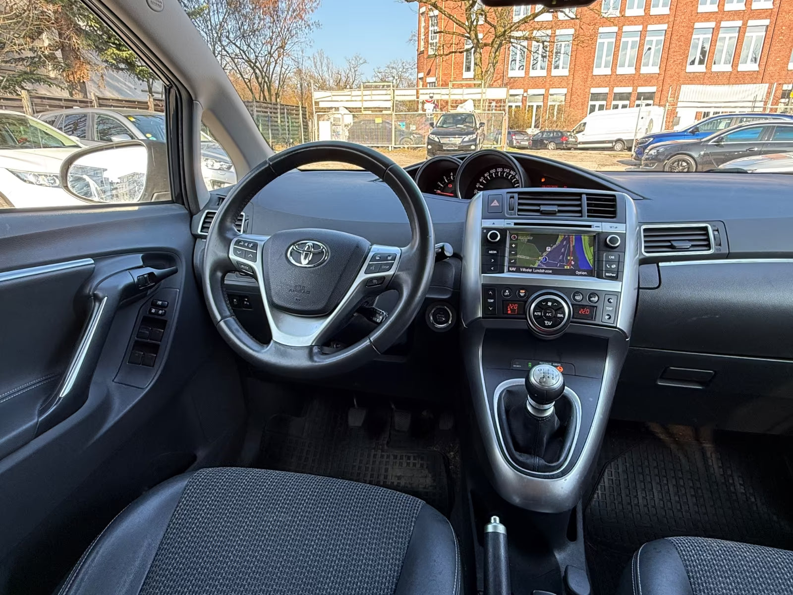 🚗 Toyota Verso 1.6 Life
