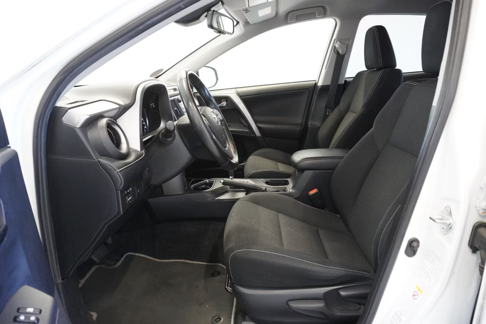 Toyota RAV4 Comfort Hybrid – Automatique (2018)