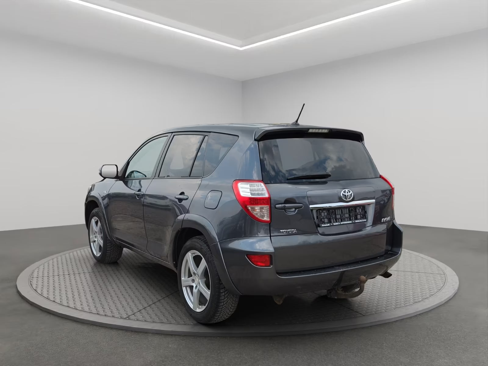 Toyota RAV4 Executive 4×4 – Diesel