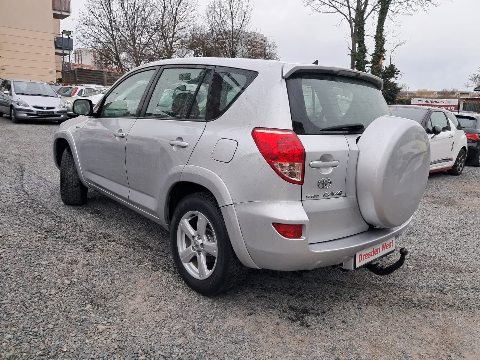 Toyota RAV4 Sol 4×4 – Diesel Manuelle