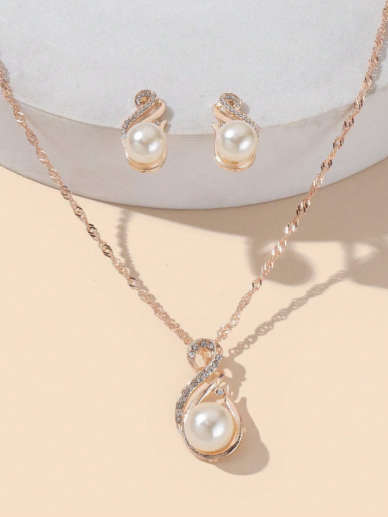 1 set/1 pièce Collier et 1 paire 24