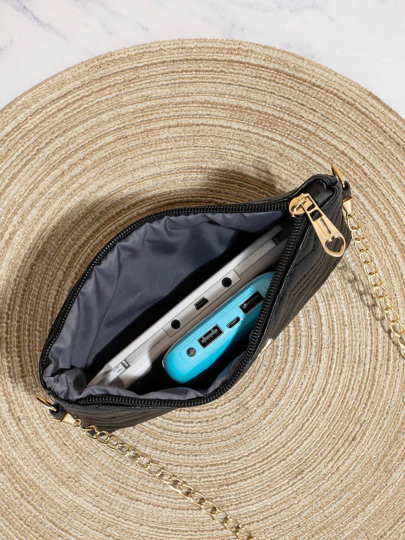 Sac pochette minimaliste 02