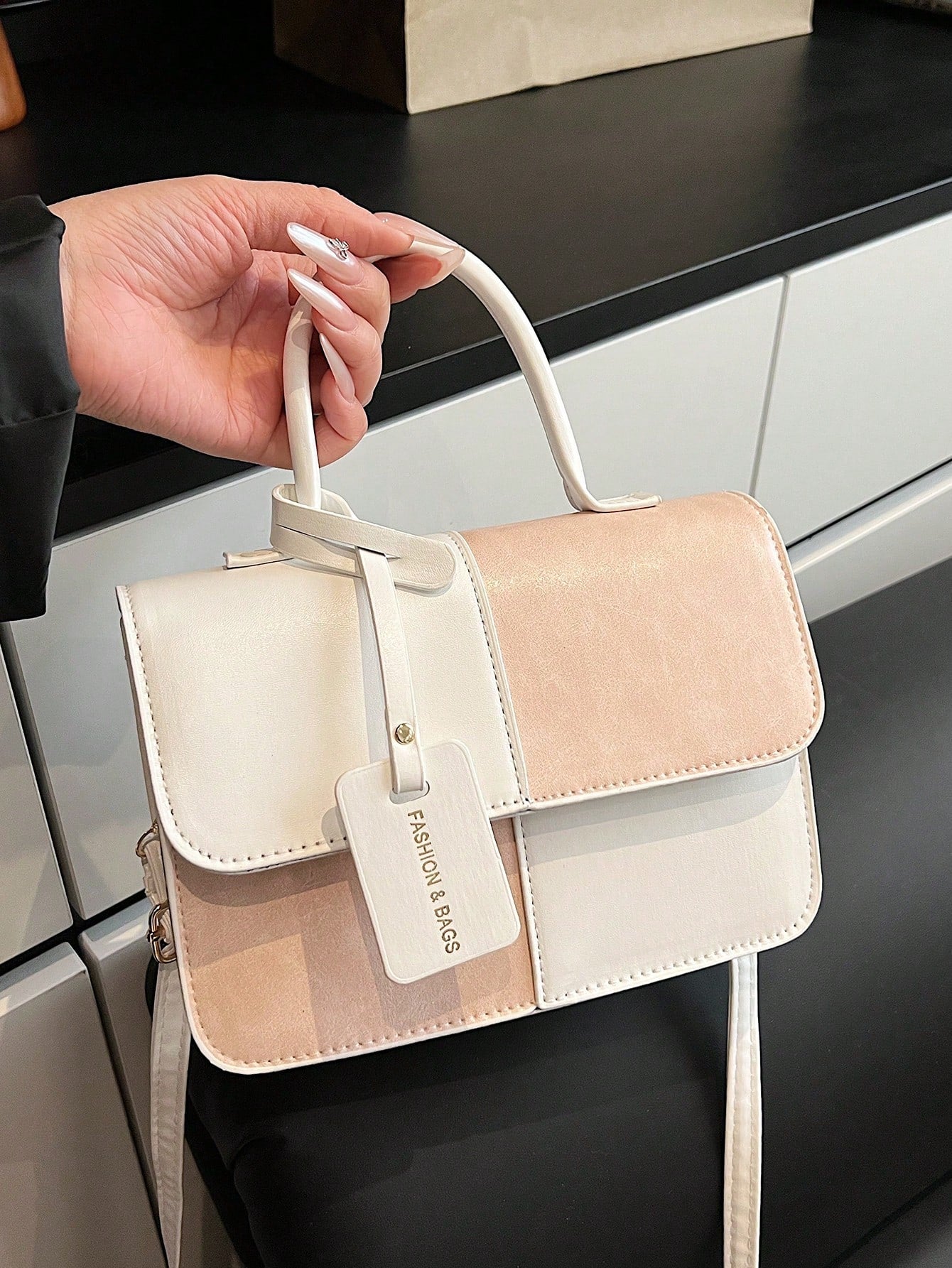 sac à main minimaliste stylé 13