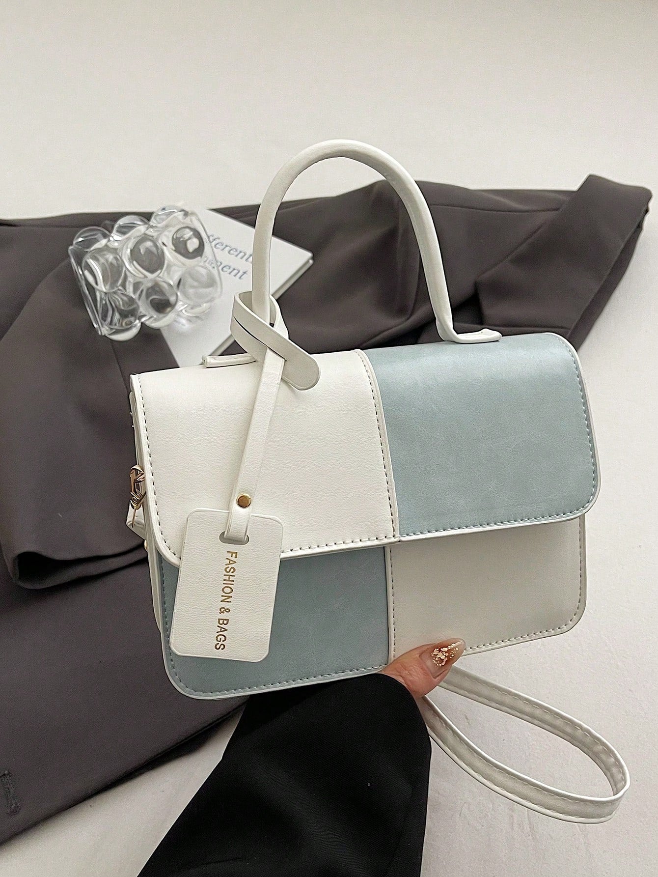 sac à main minimaliste stylé 13