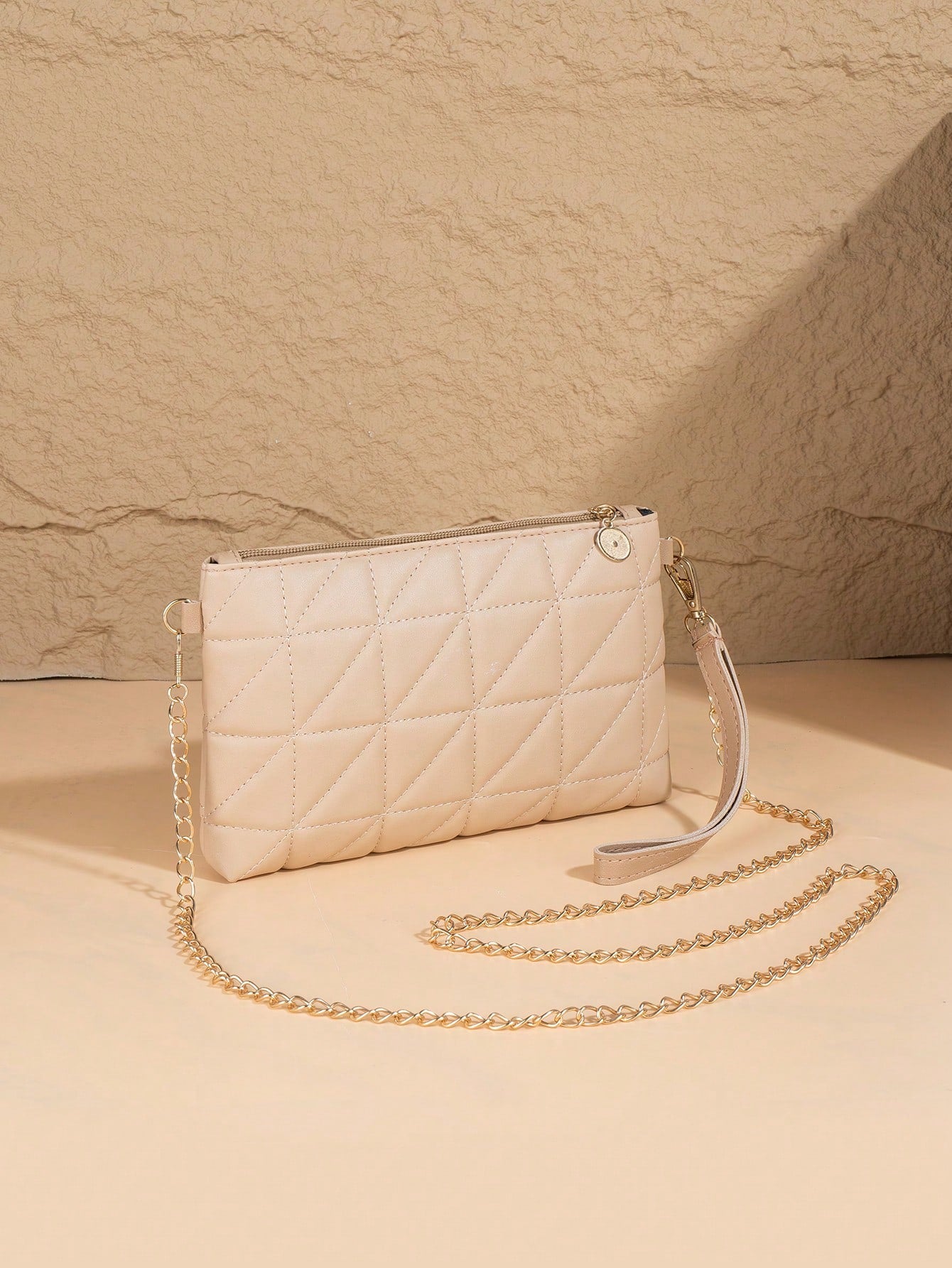 Sac pochette minimaliste 02