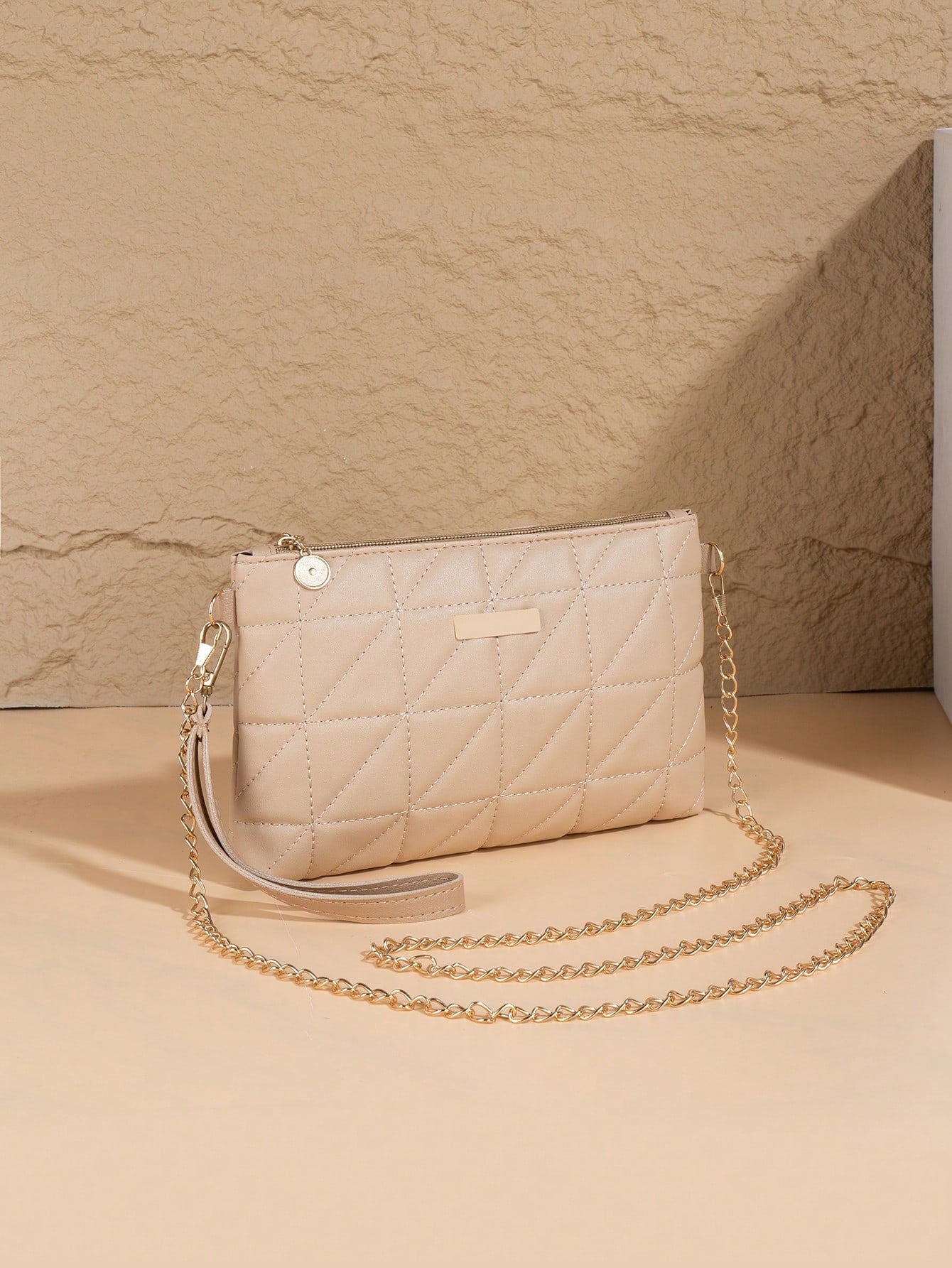 Sac pochette minimaliste 02