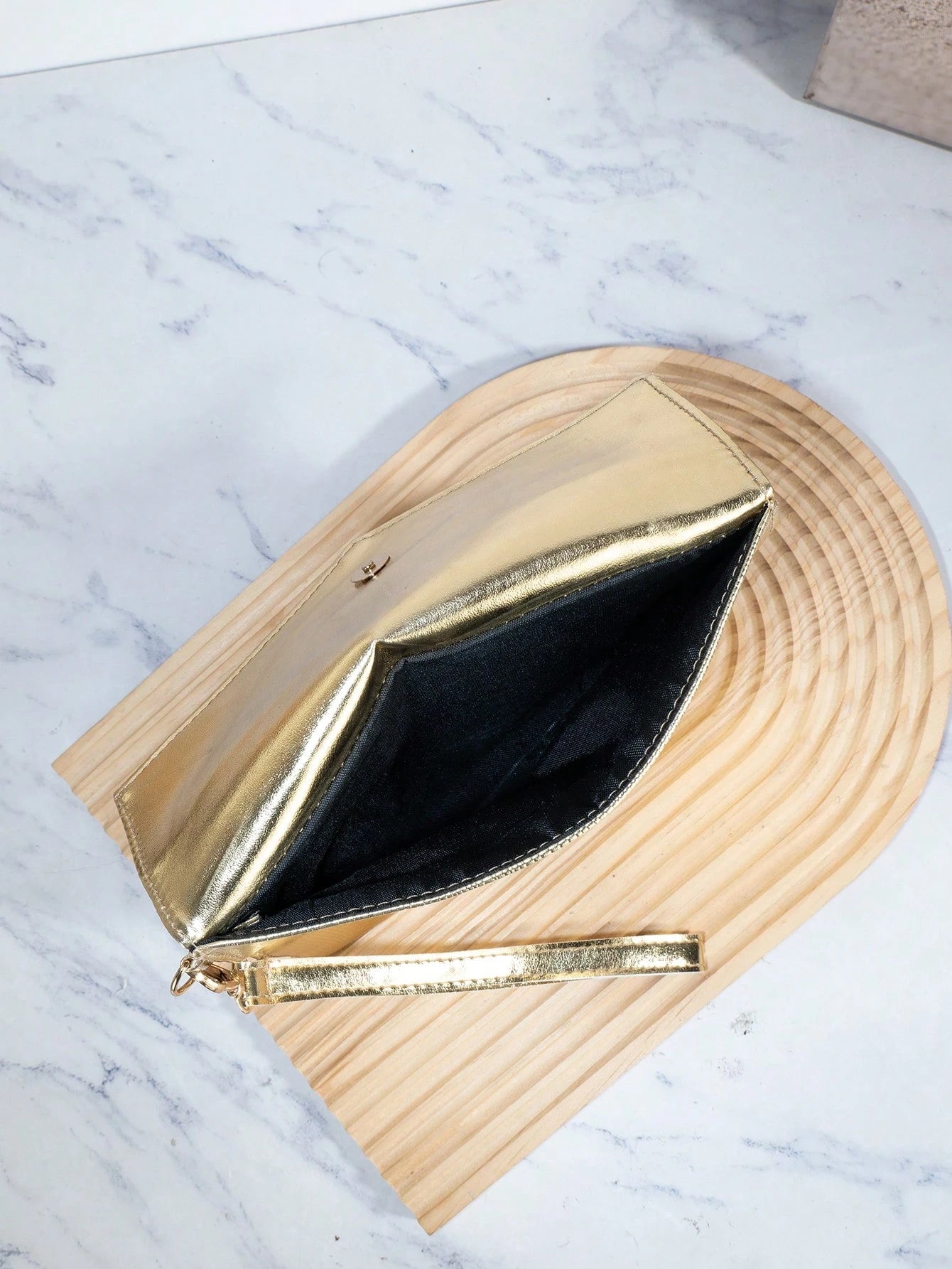 Sac pochette minimaliste 02