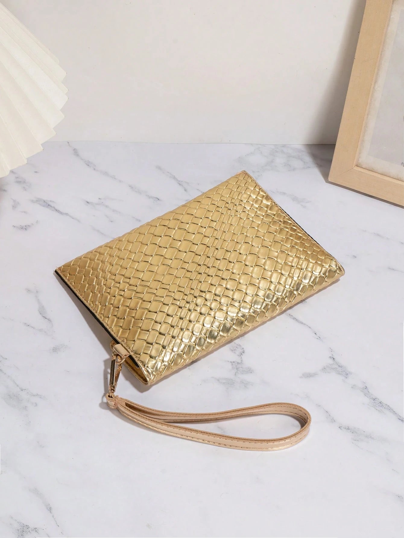 Sac pochette minimaliste 02