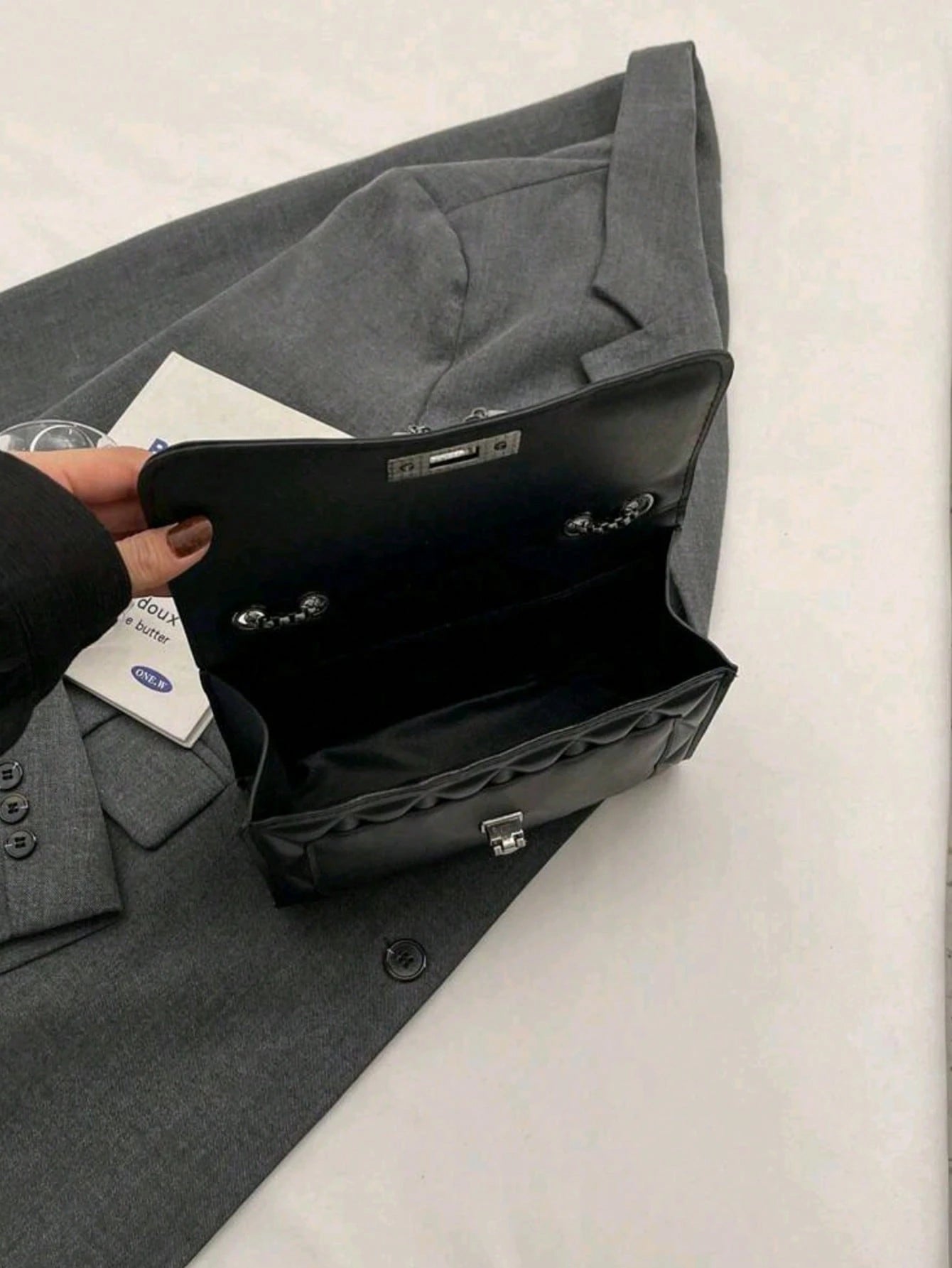 حقيبة كتف نسائية أنيقة 09
