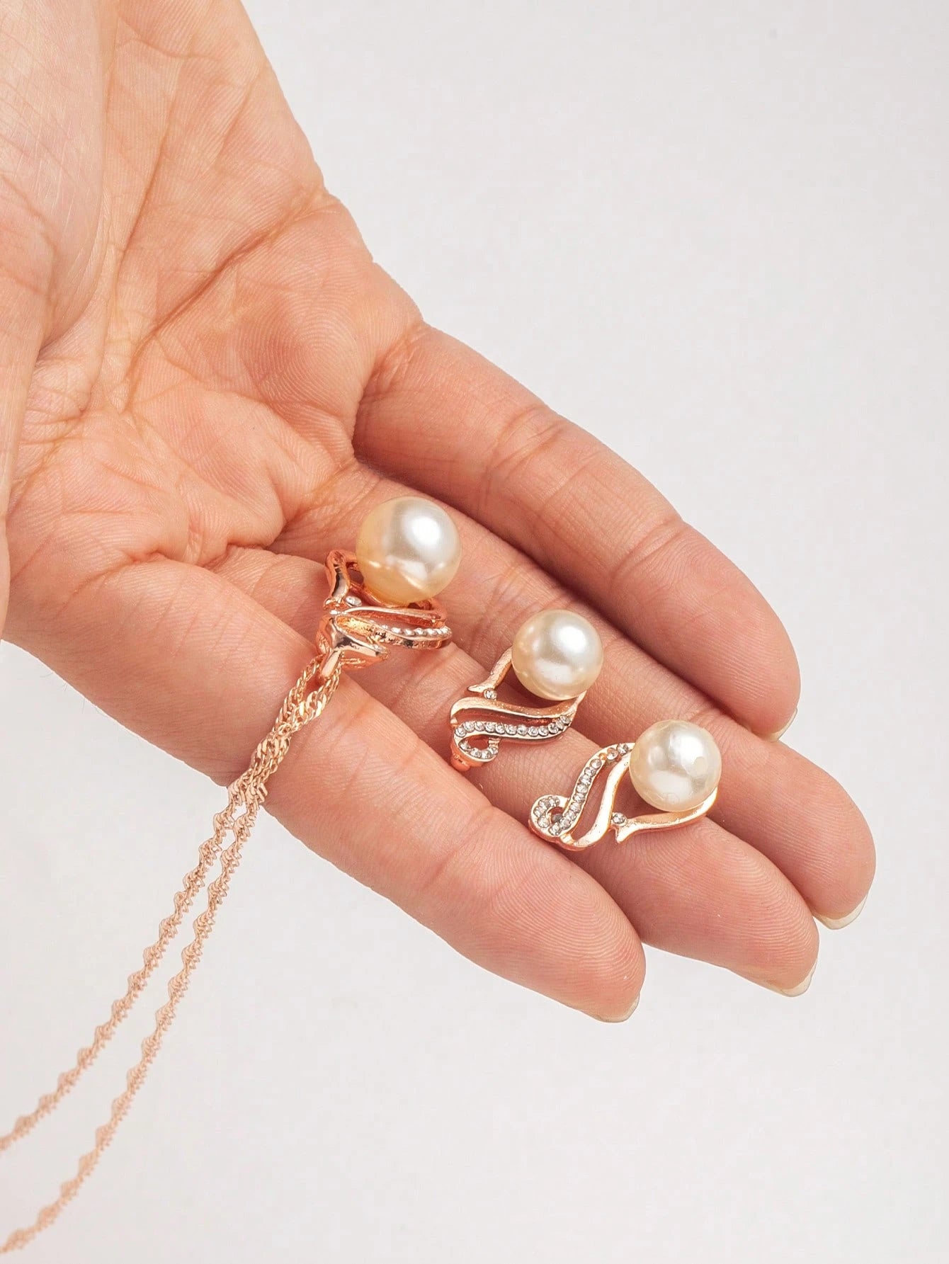 1 set/1 pièce Collier et 1 paire 24