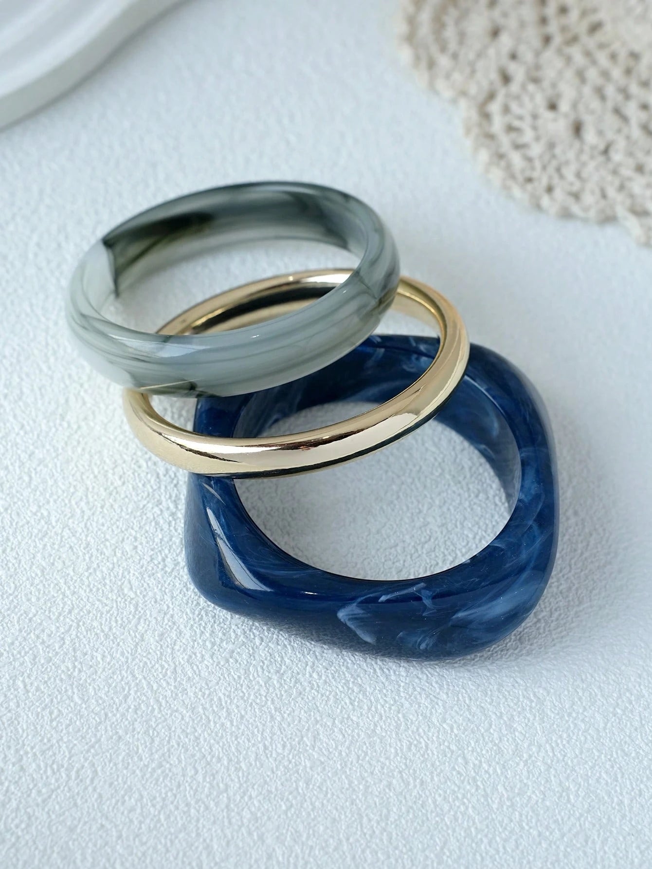 3 pièces Bracelet acrylique vintage 32