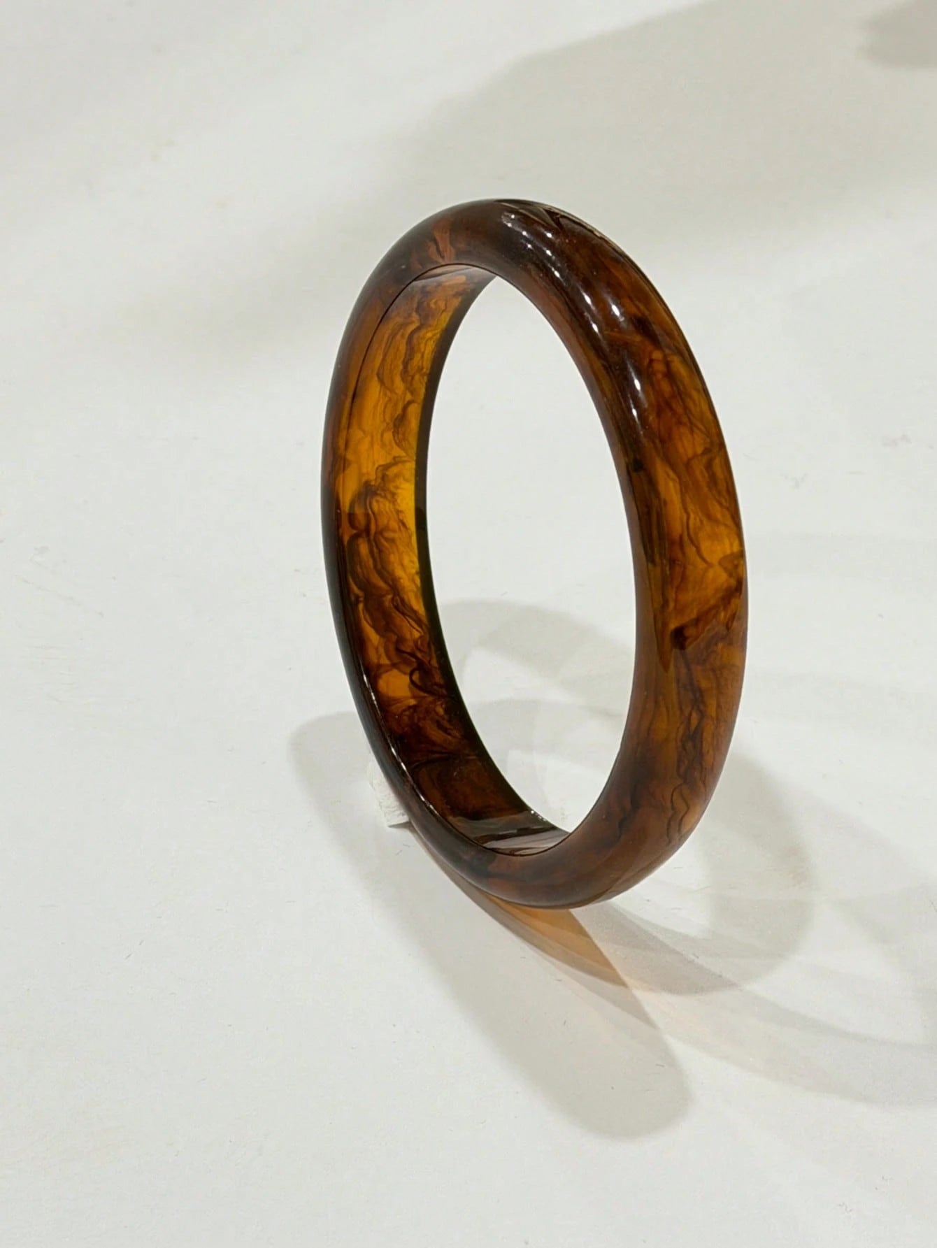 1 pièces Bracelet acrylique vintage 32