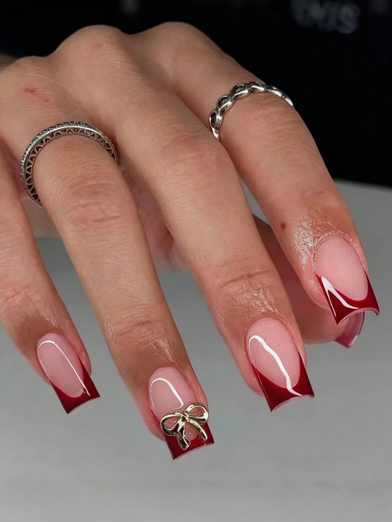 24 pièces Faux ongles carrés moyens 12