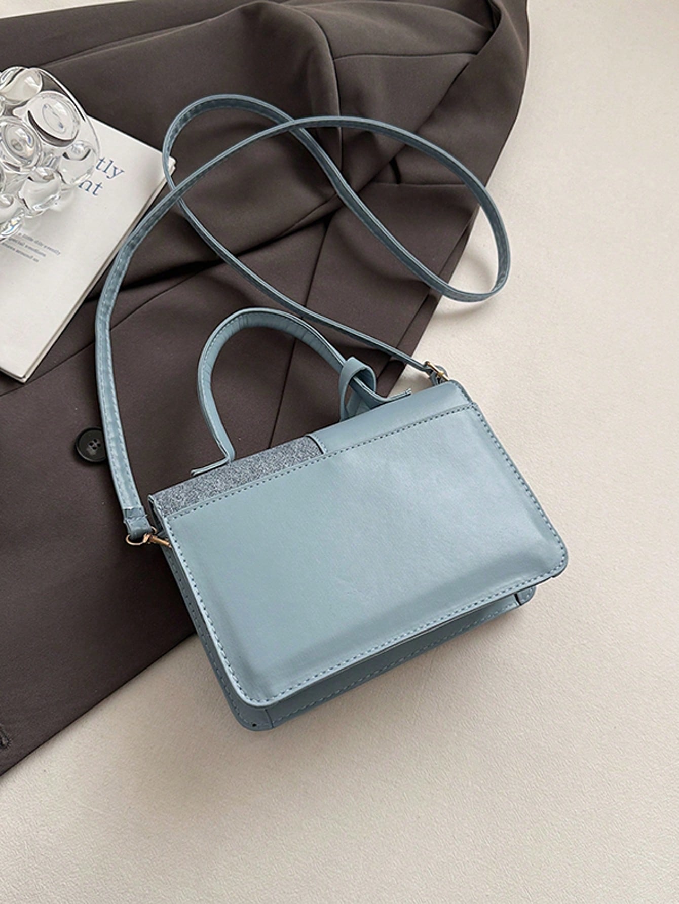 sac à main minimaliste stylé 13