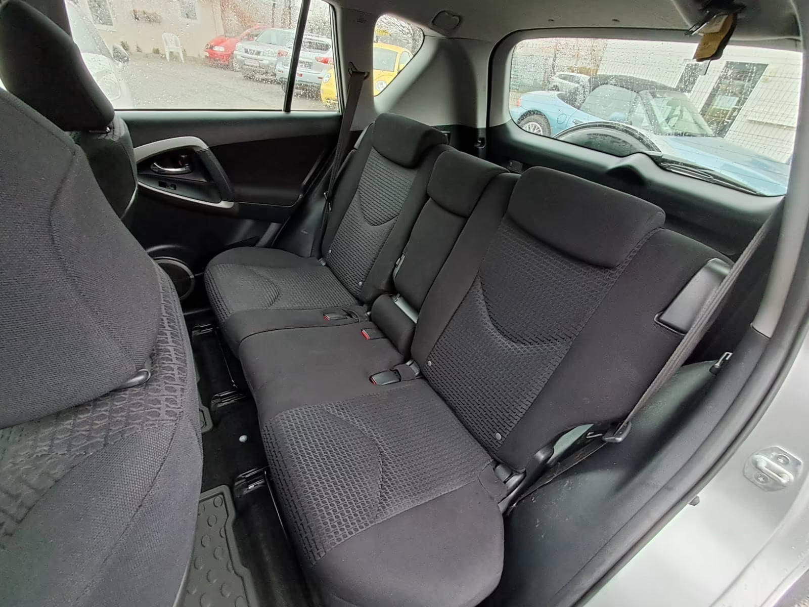 Toyota RAV4 Sol 4×4 – Diesel Manuelle