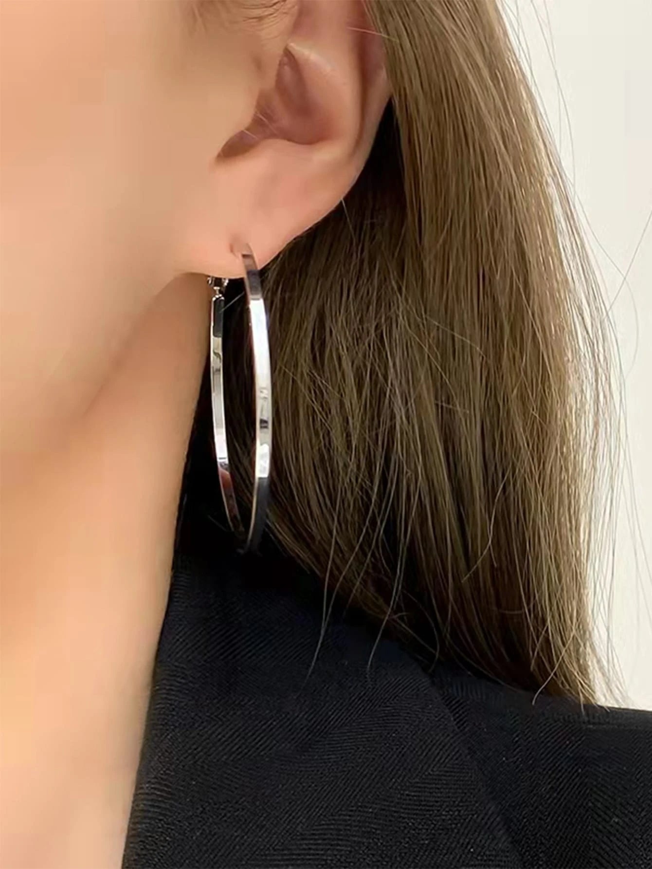 1 paire de boucles d'oreilles