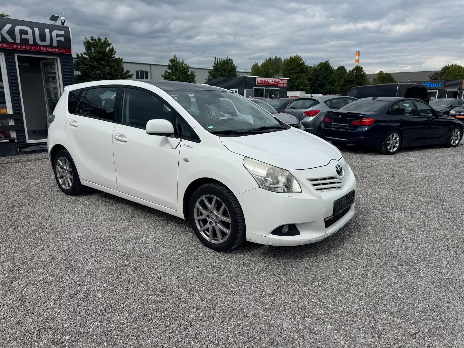 Toyota Verso Executive – 7 Places