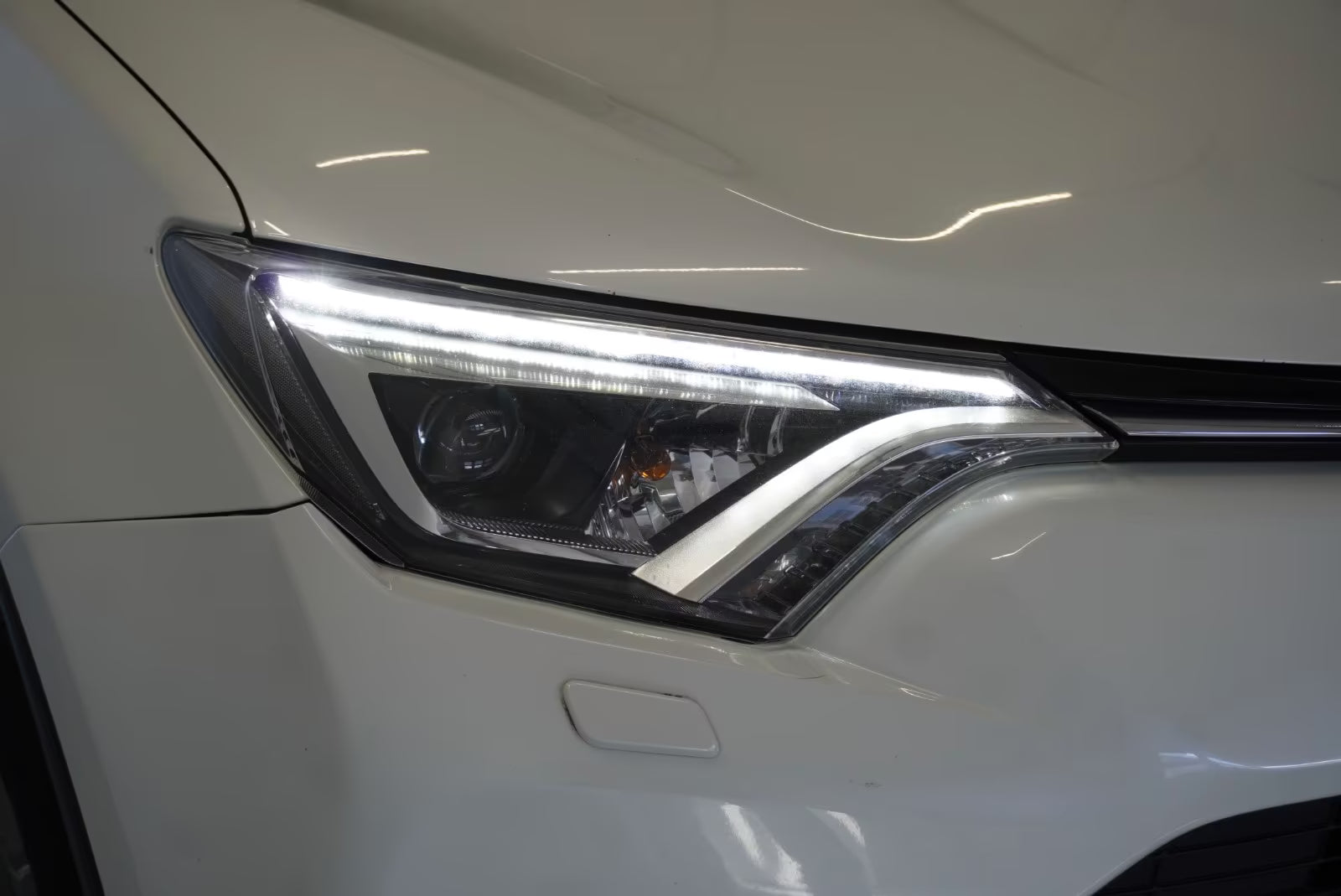 Toyota RAV4 Comfort Hybrid – Automatique (2018)