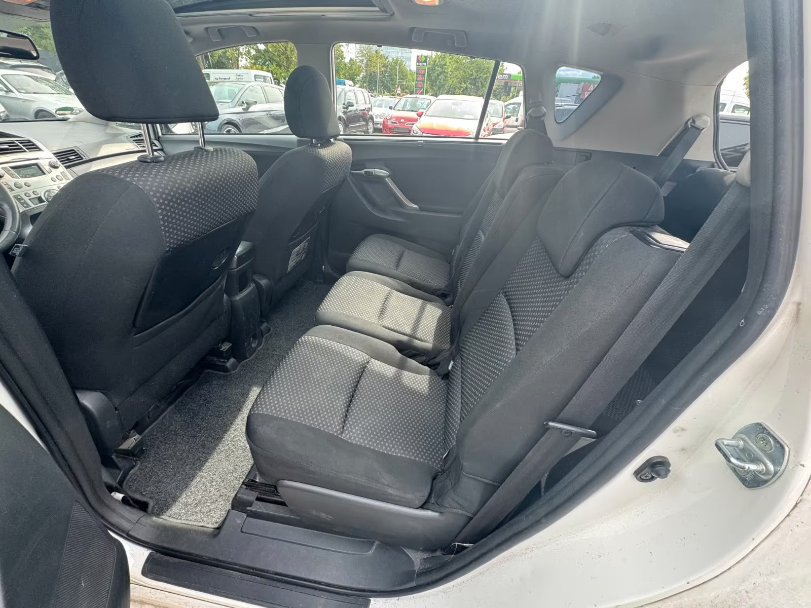 Toyota Verso Executive – 7 Places