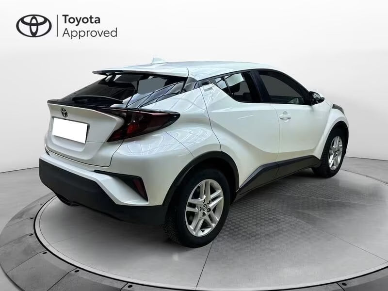 Toyota C-HR Hybrid 122h (2022)