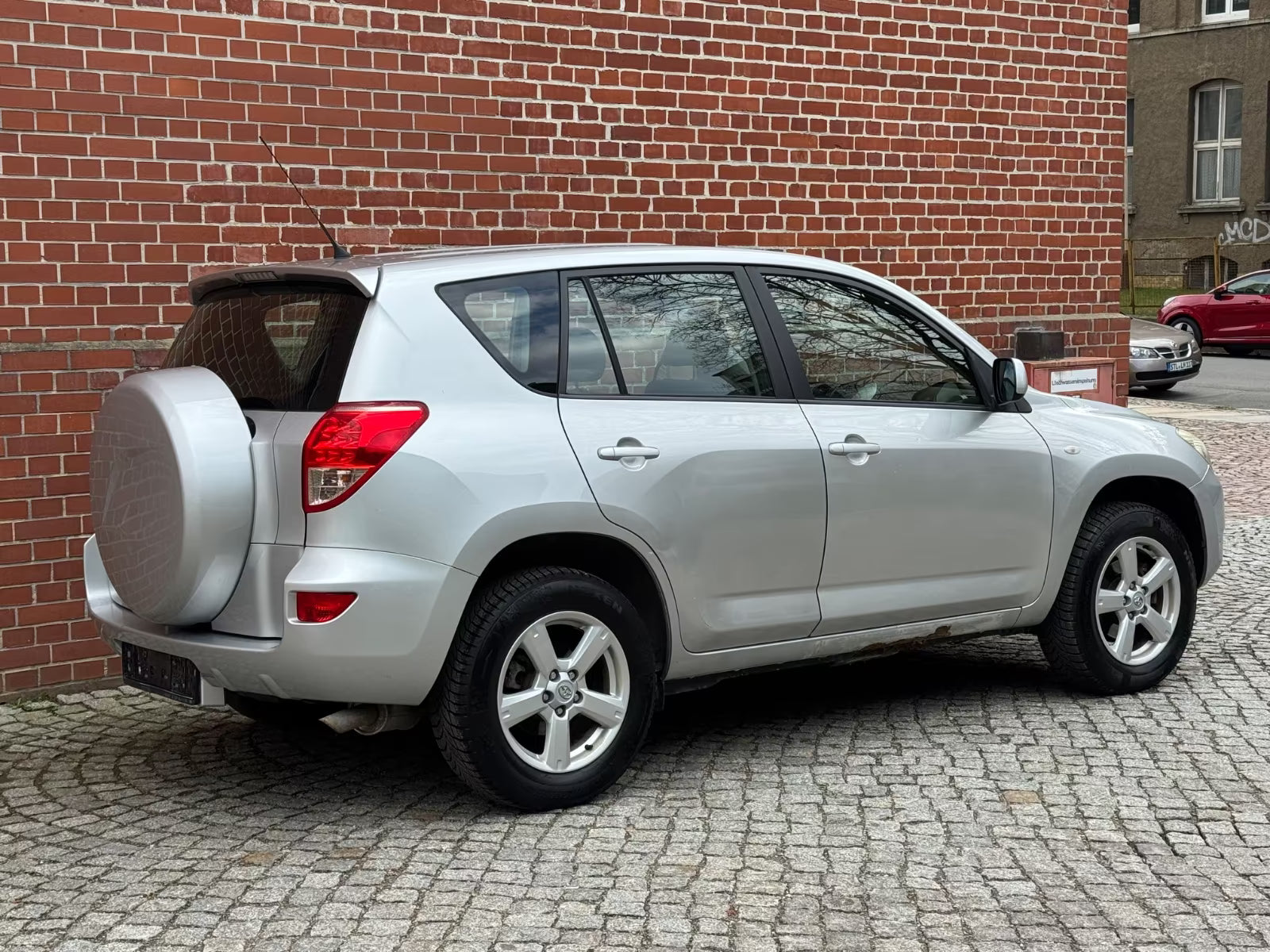 Toyota RAV4 Cross Sport 4×4 – Essence Manuelle