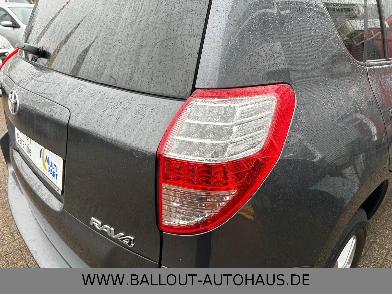 Toyota RAV4 Executive 4×4 – Diesel Automatique
