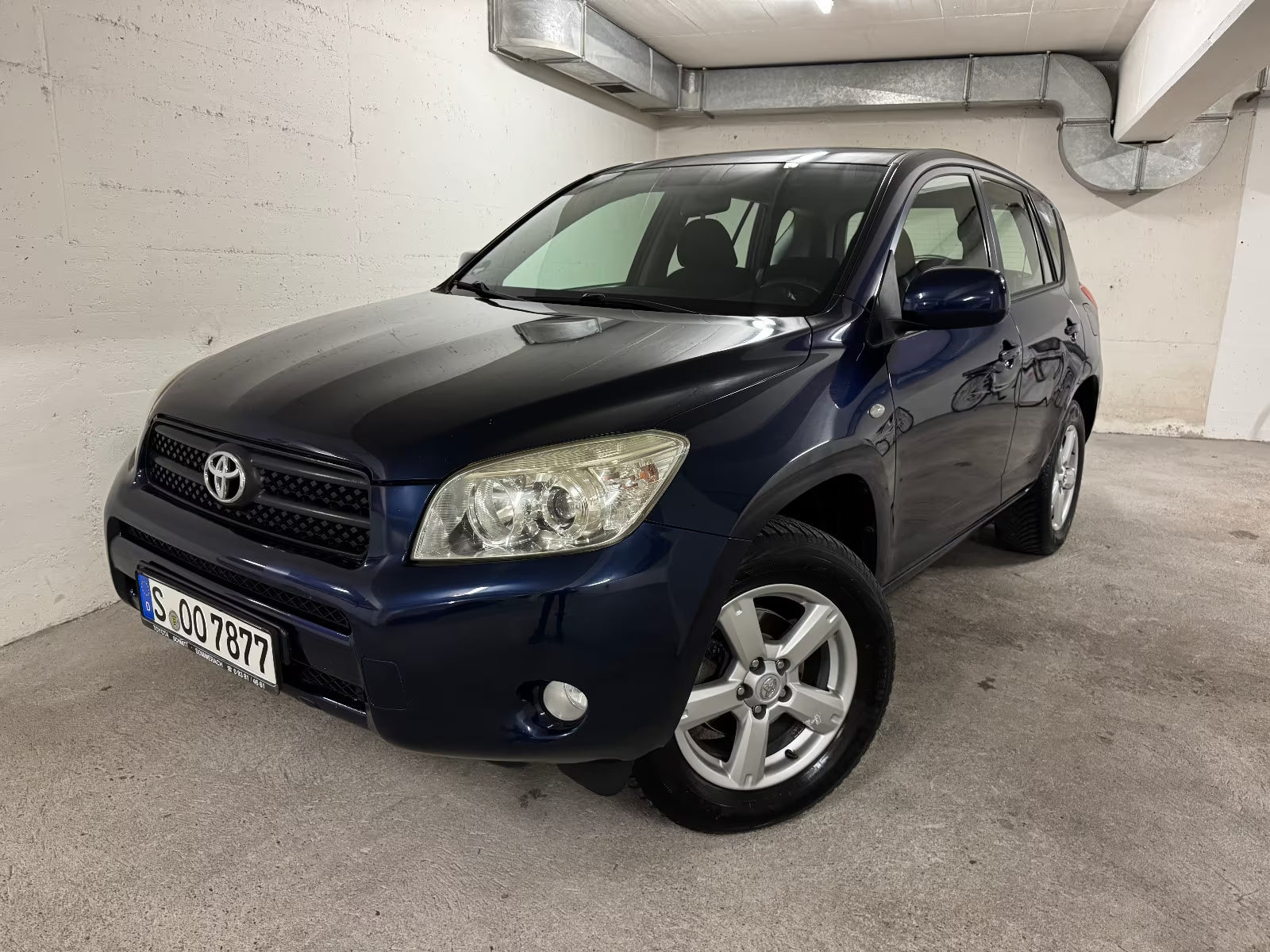 Toyota RAV4 Sol 4×4 – Essence Manuelle