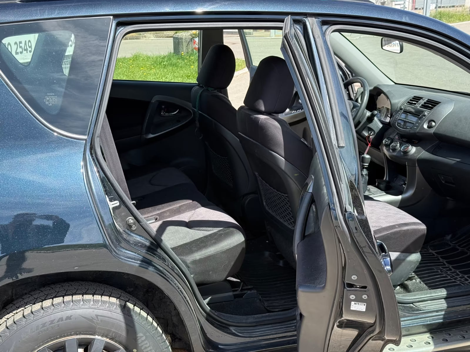 Toyota RAV4 2.2 D-4D 4WD – Diesel Manuelle