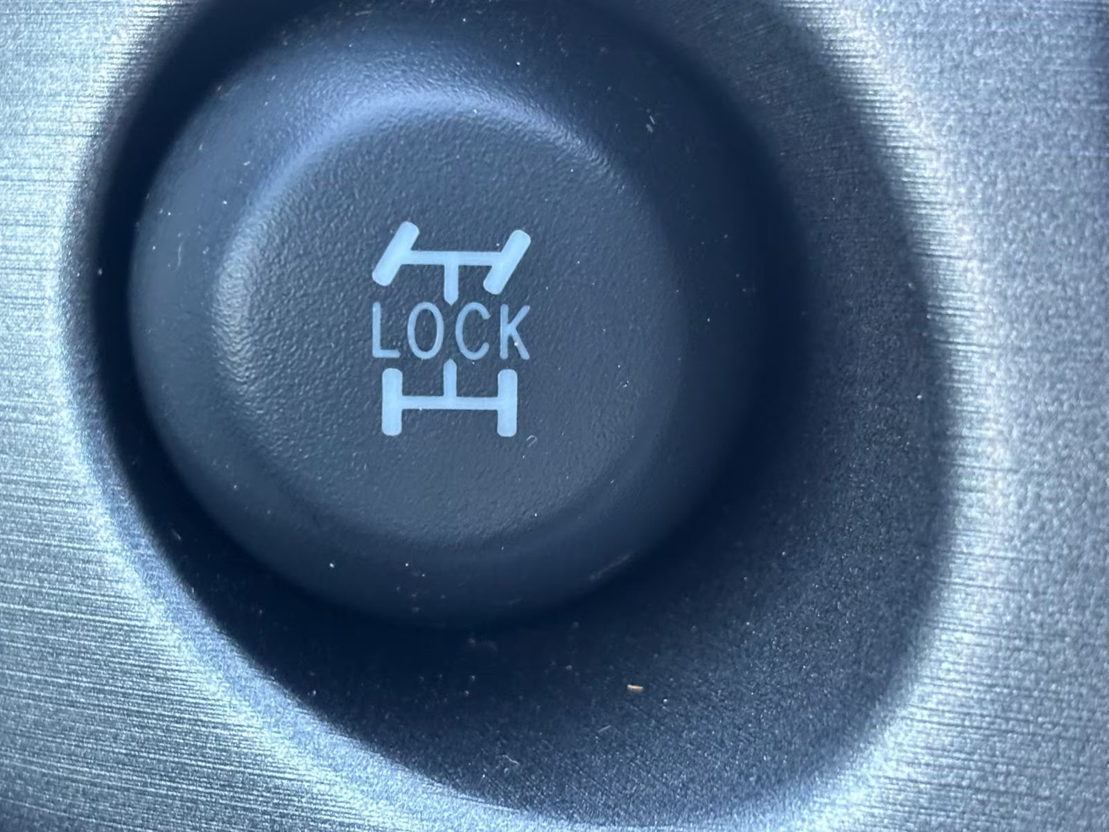 Toyota RAV4 Exécutive 4×4 – Diesel Automatique