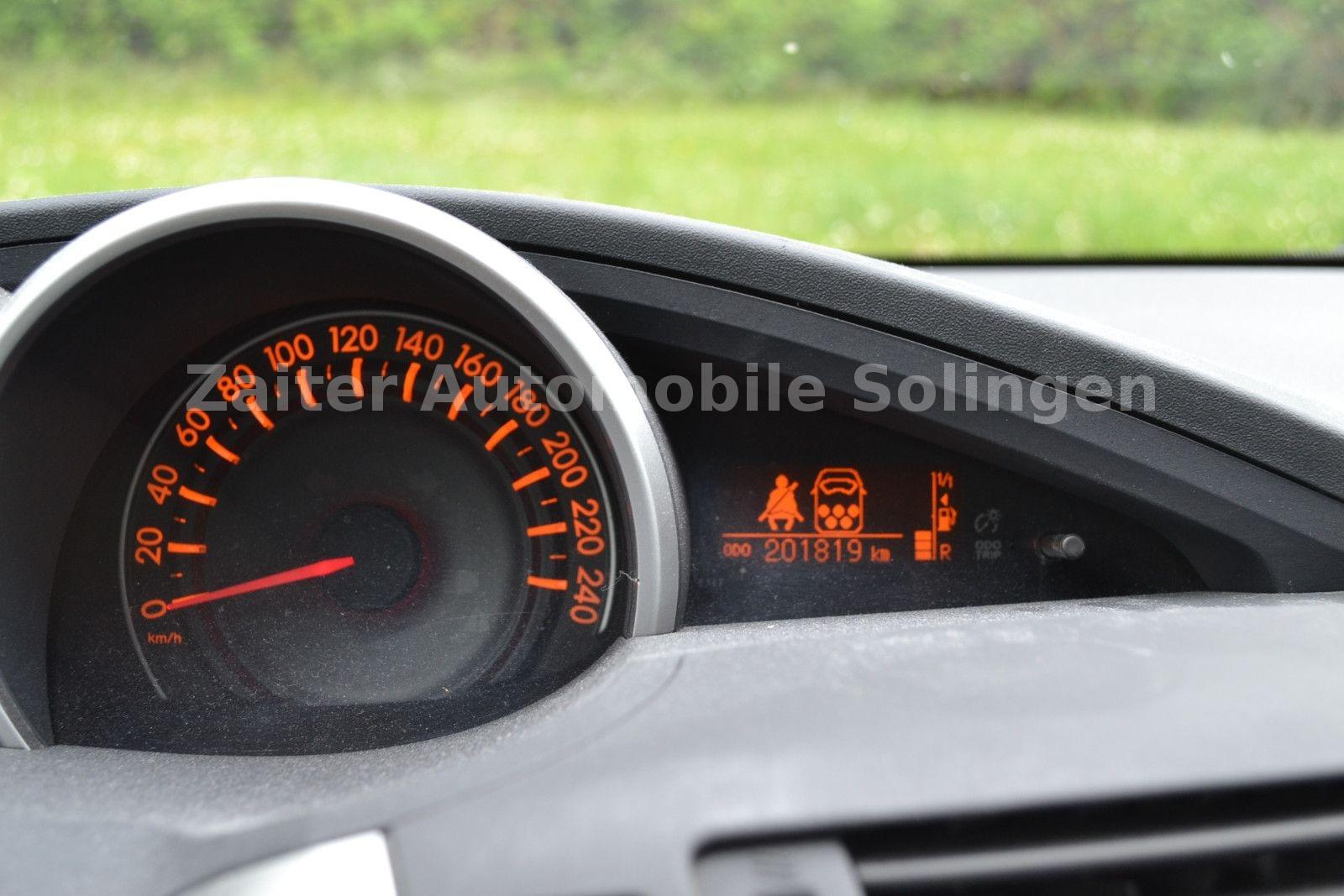 Mercedes 190 (W201) - Regular Unleaded (1990)