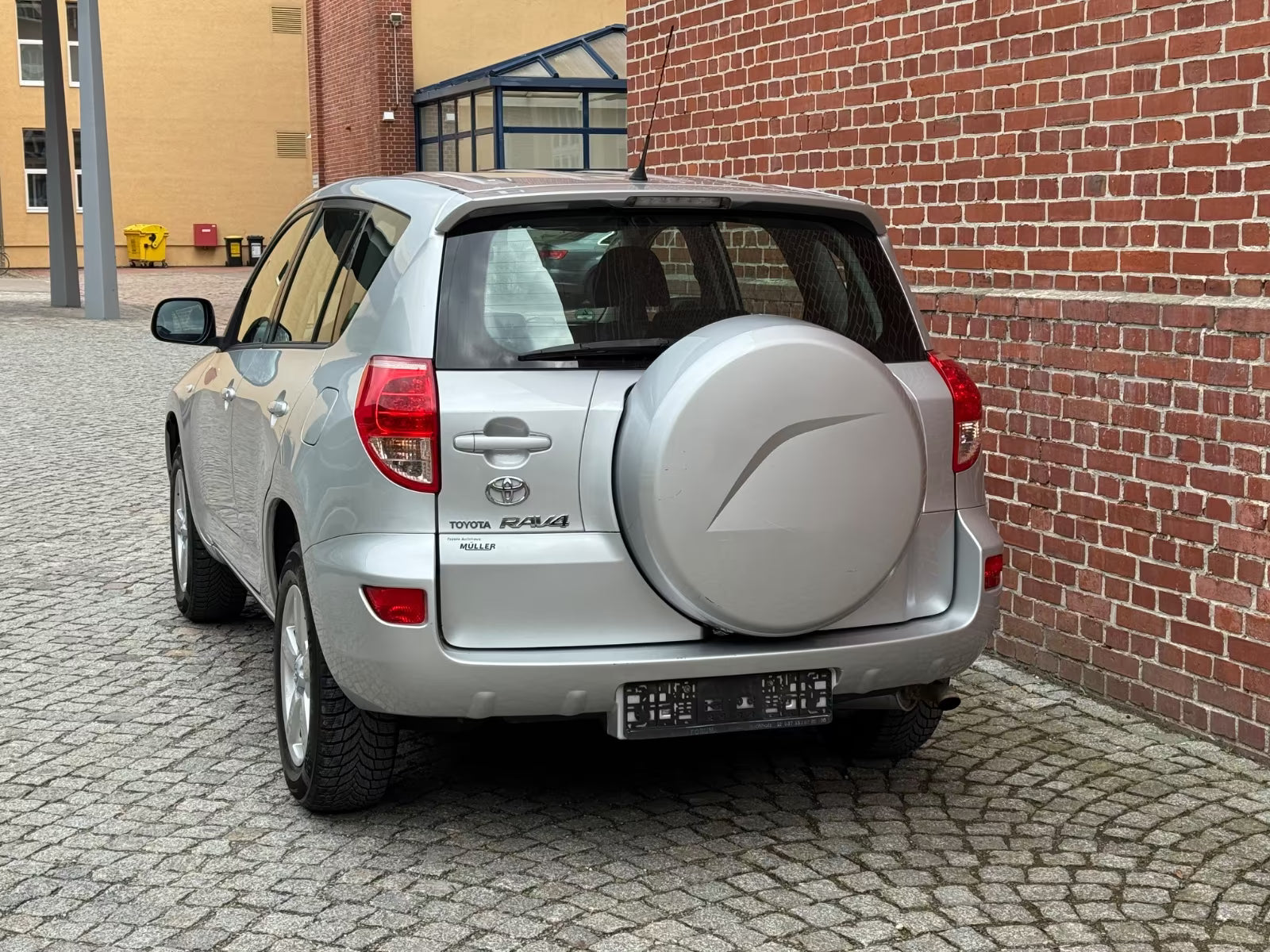Toyota RAV4 Cross Sport 4×4 – Essence Manuelle