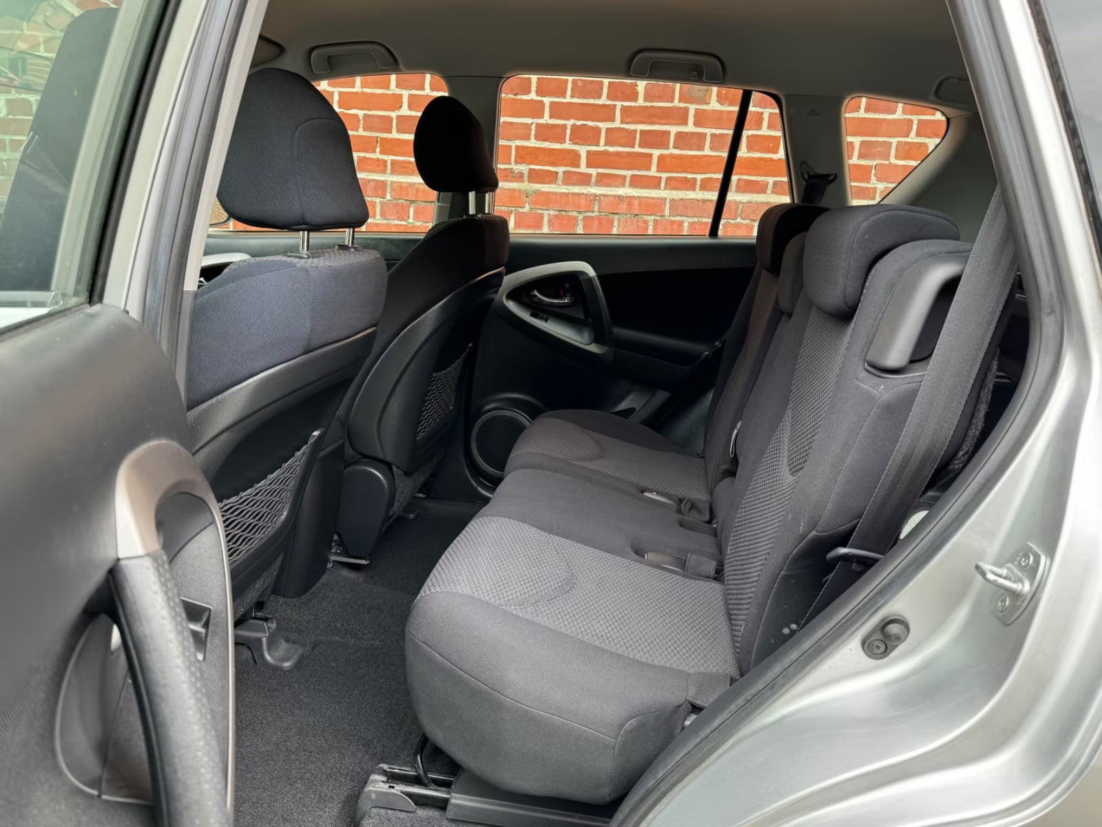 Toyota RAV4 Cross Sport 4×4 – Essence Manuelle