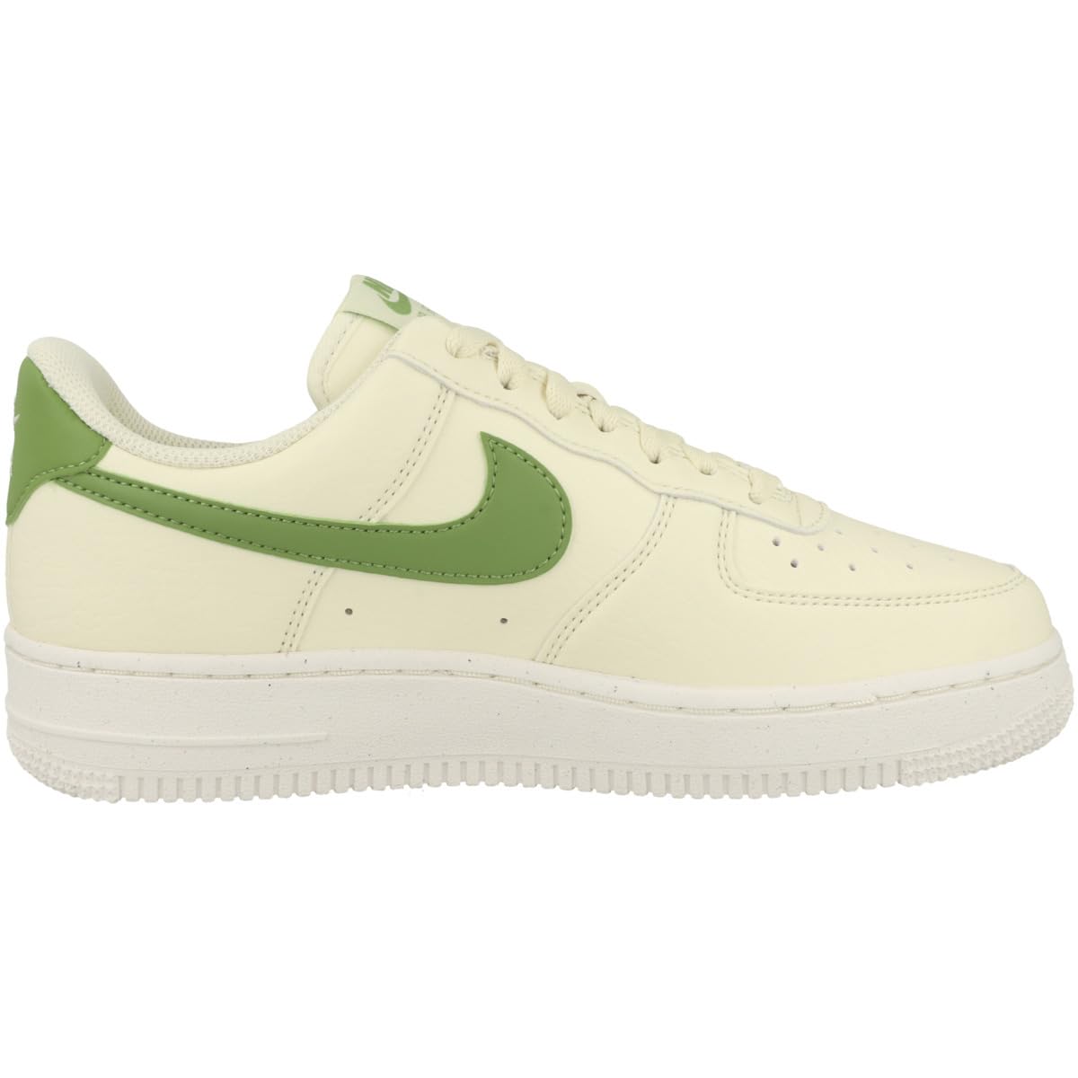 Nike Air Force 1 ’07 Femme Lait de Coco Chlorophylle Voilier Volt I