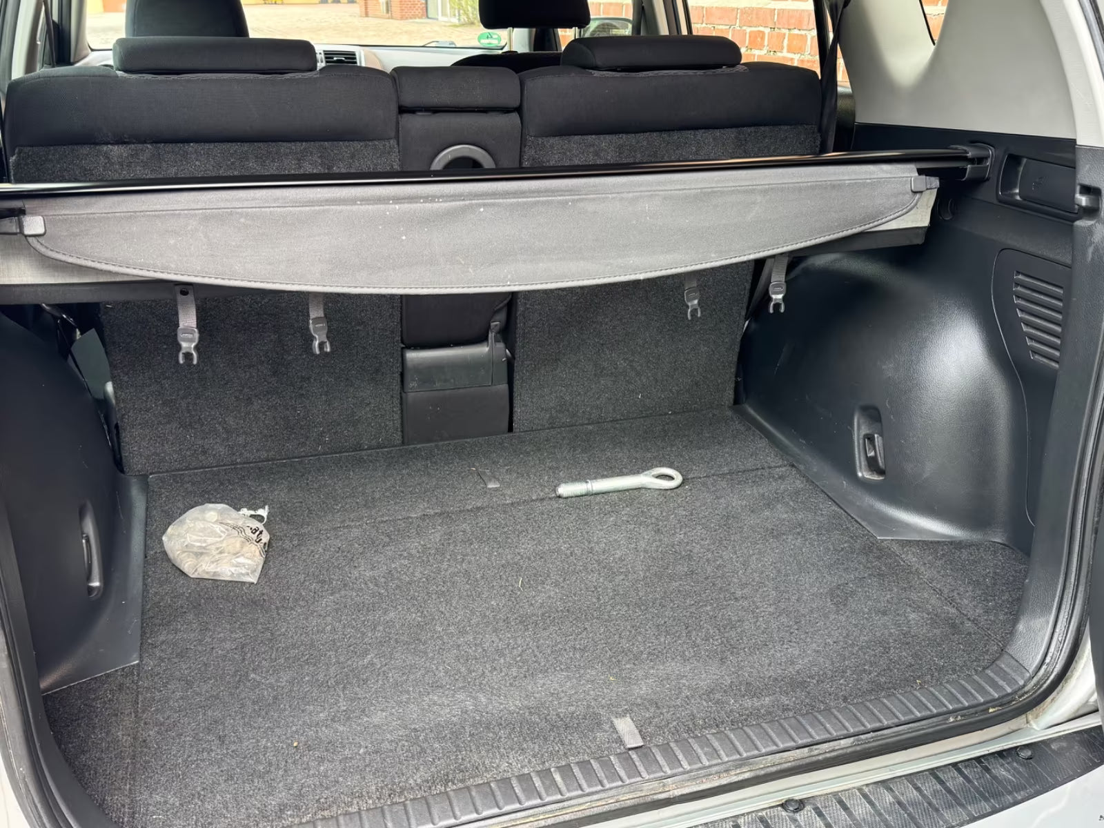 Toyota RAV4 Cross Sport 4×4 – Essence Manuelle