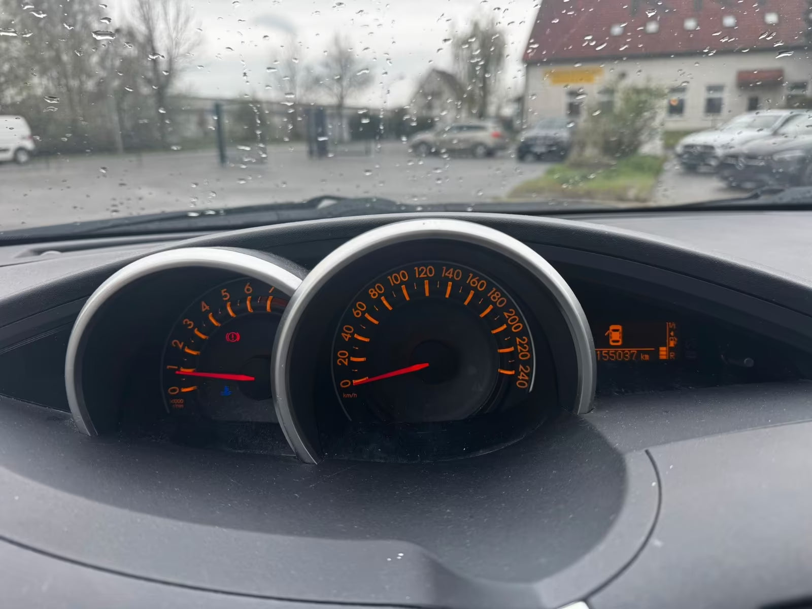 Mercedes 190 (W201) - Regular Unleaded (1990)