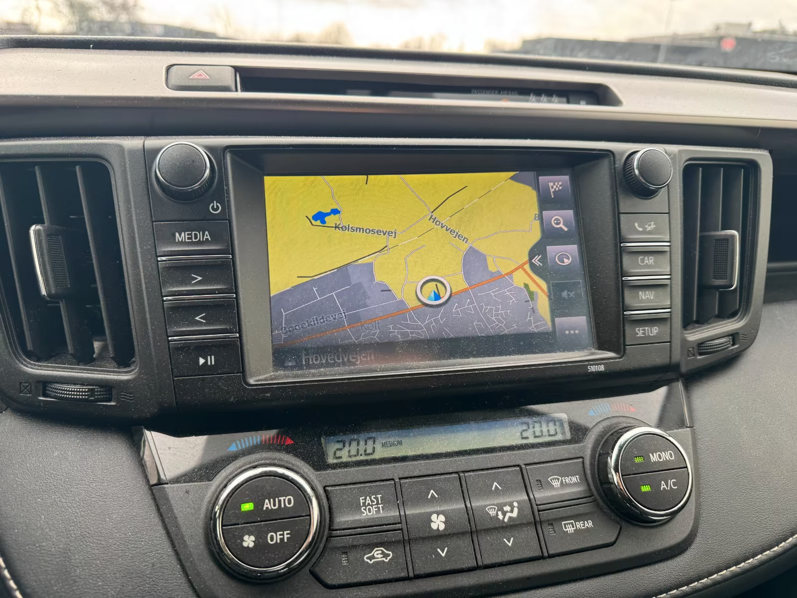 Toyota RAV4 Comfort – Diesel Manuelle (2016)