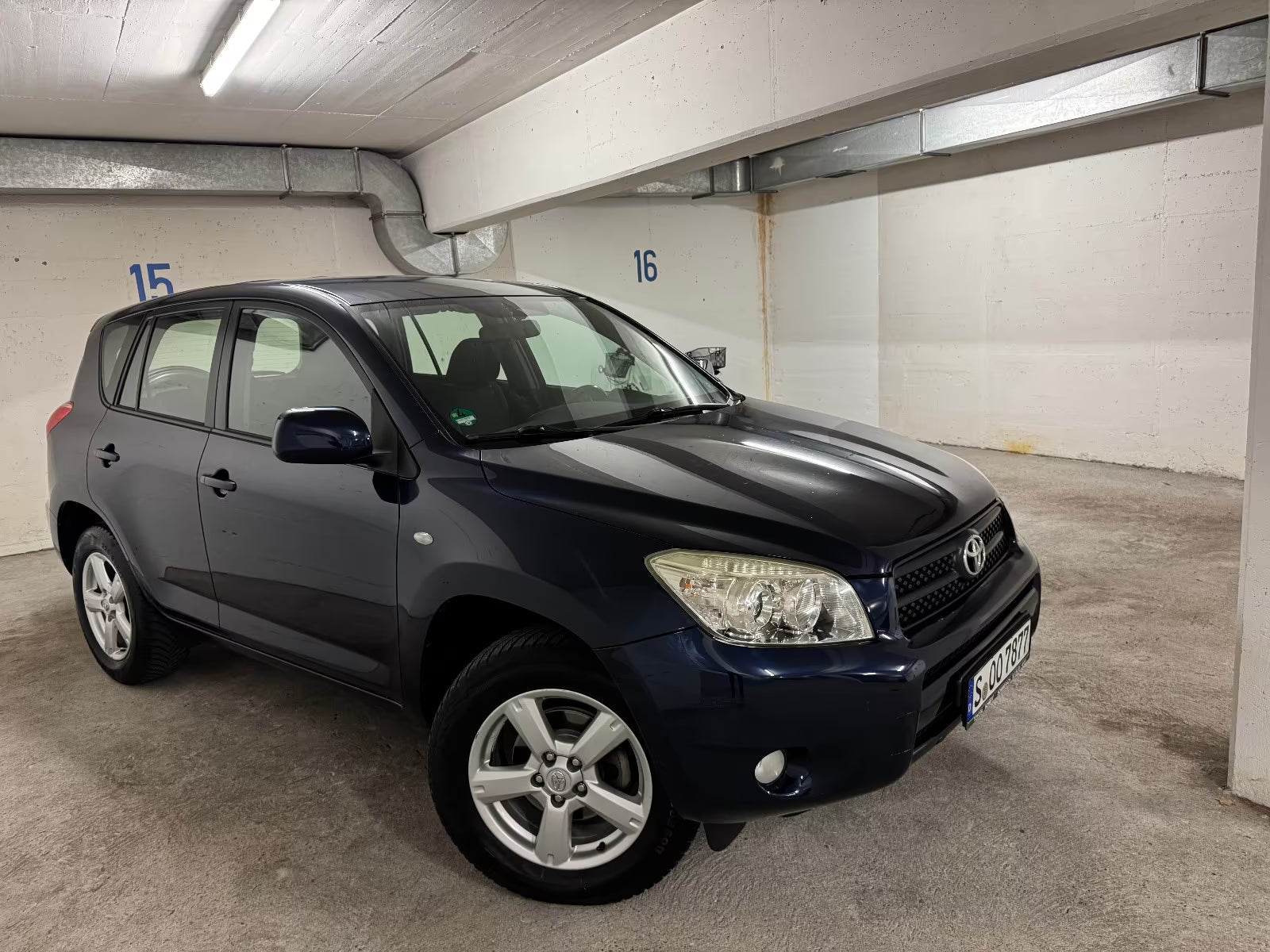 Toyota RAV4 Sol 4×4 – Essence Manuelle