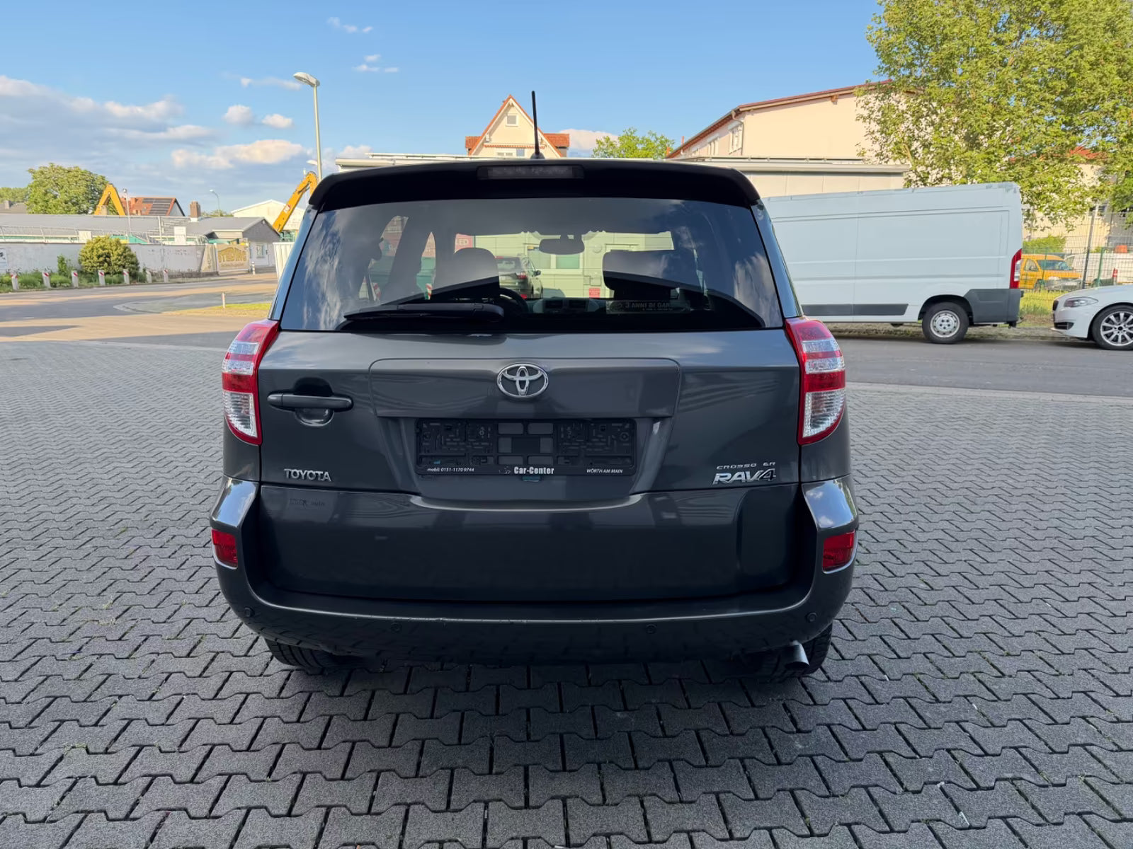 Toyota RAV4 Exécutive 4×4 – Diesel Manuelle
