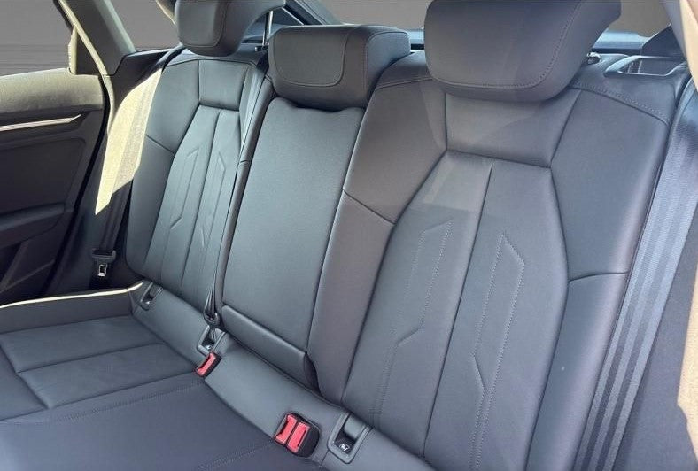 Audi A3 Sportback 35 TFSI 150ch Mild Hybrid Design Luxe S tronic 7