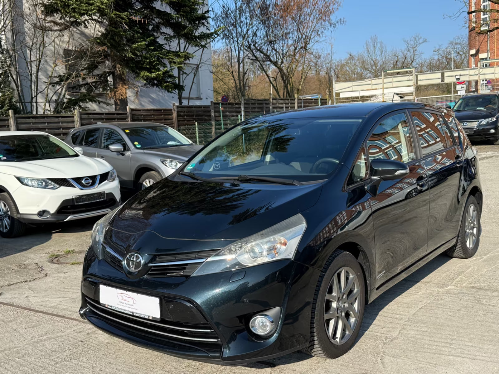 🚗 Toyota Verso 1.6 Life