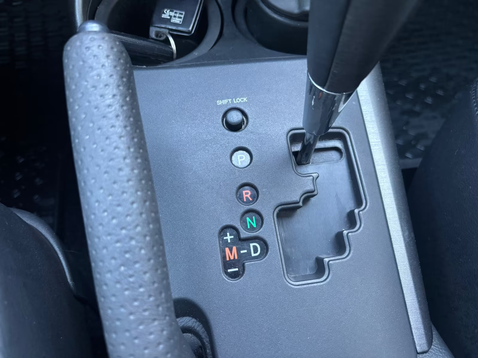 Toyota RAV4 Exécutive 4×4 – Diesel Automatique