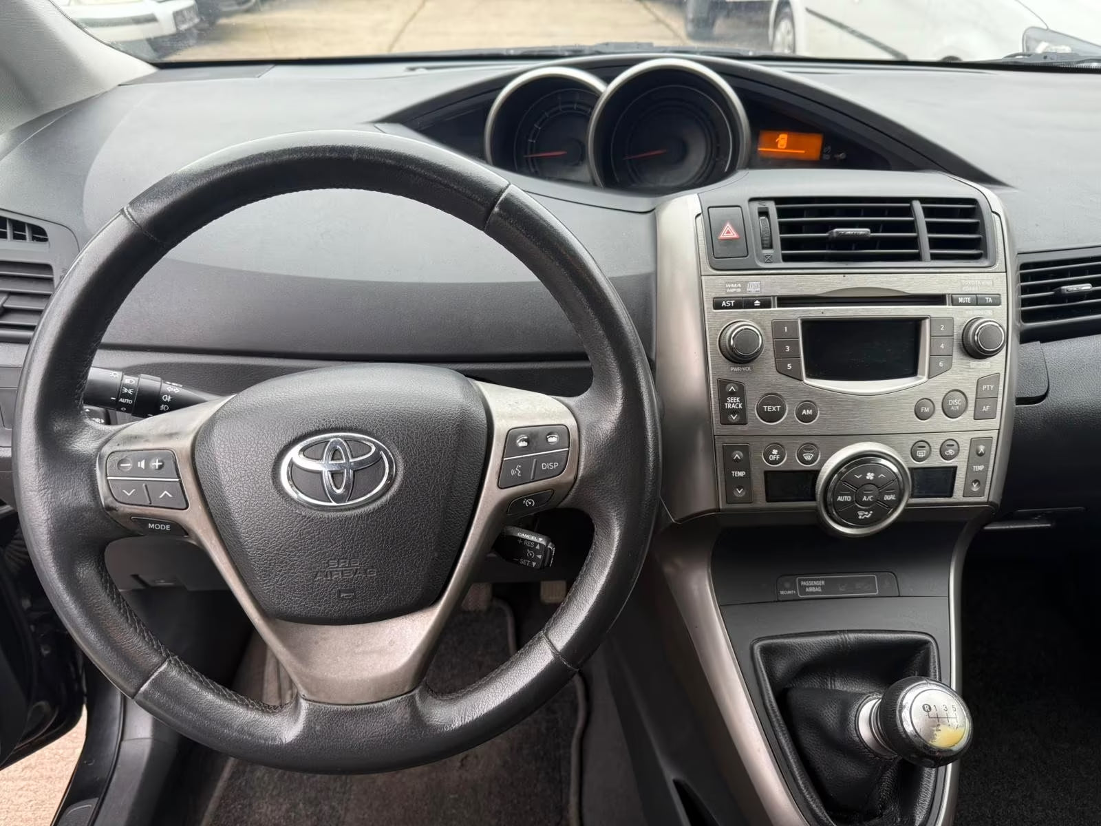 Toyota Verso 2.0 D-4D – 7 Places