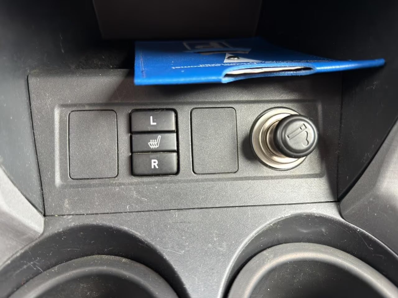 Toyota RAV4 Executive 4×4 – Diesel Manuelle