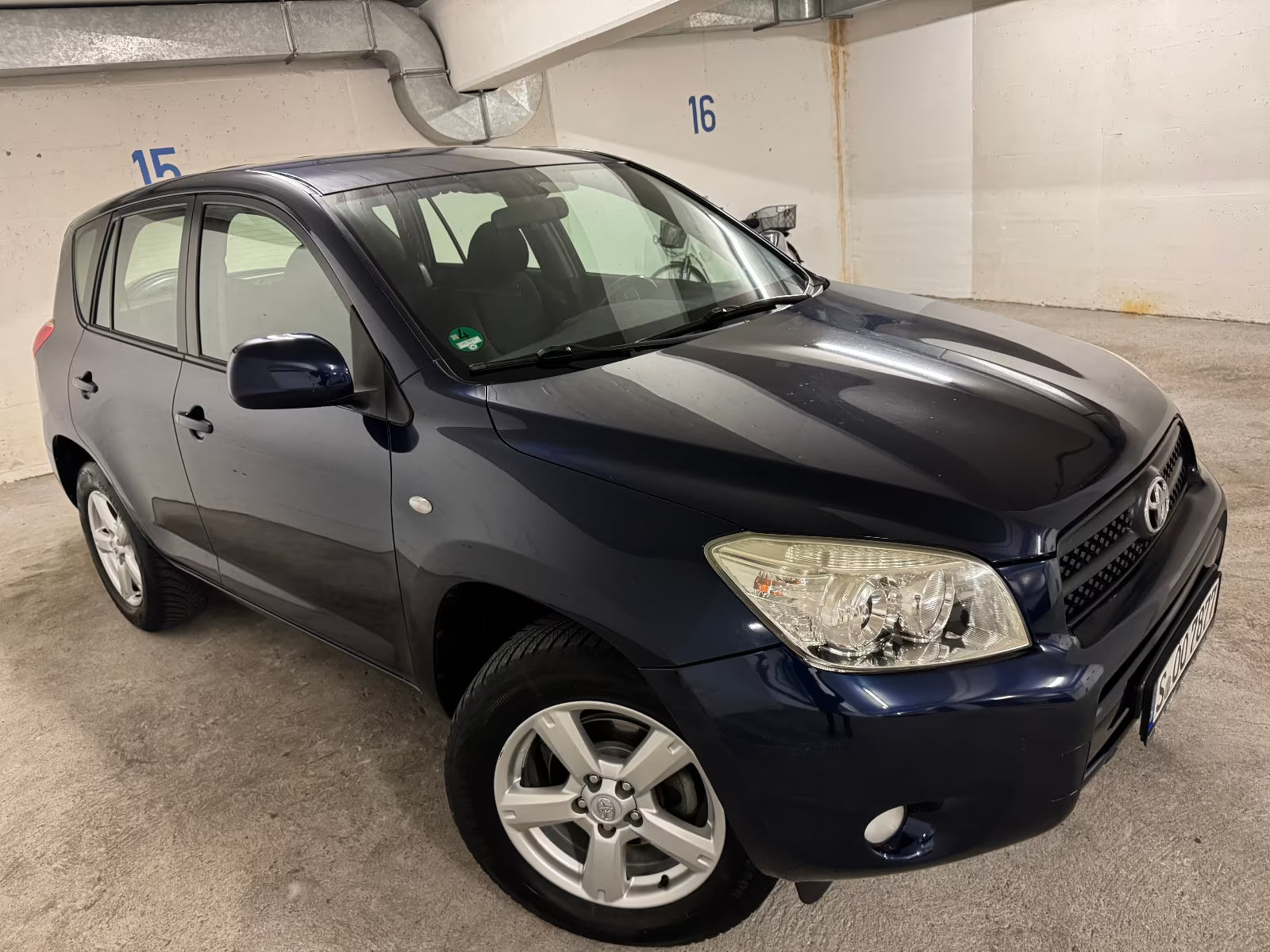 Toyota RAV4 Sol 4×4 – Essence Manuelle