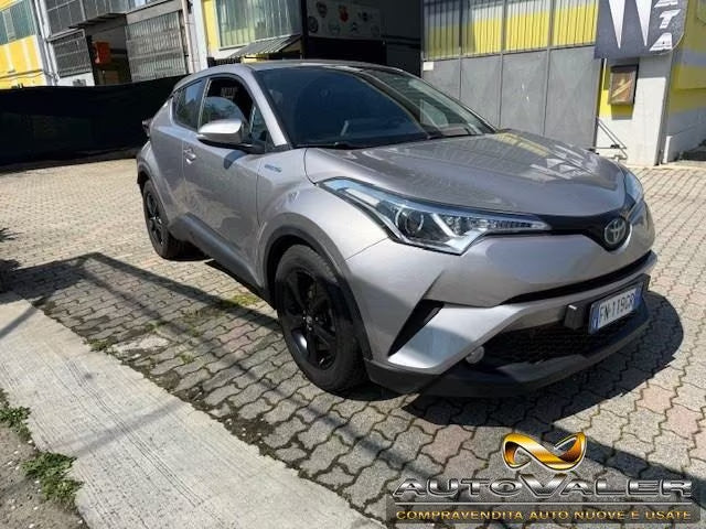 Toyota C-HR 1.8 Hybrid e-CVT (2018)