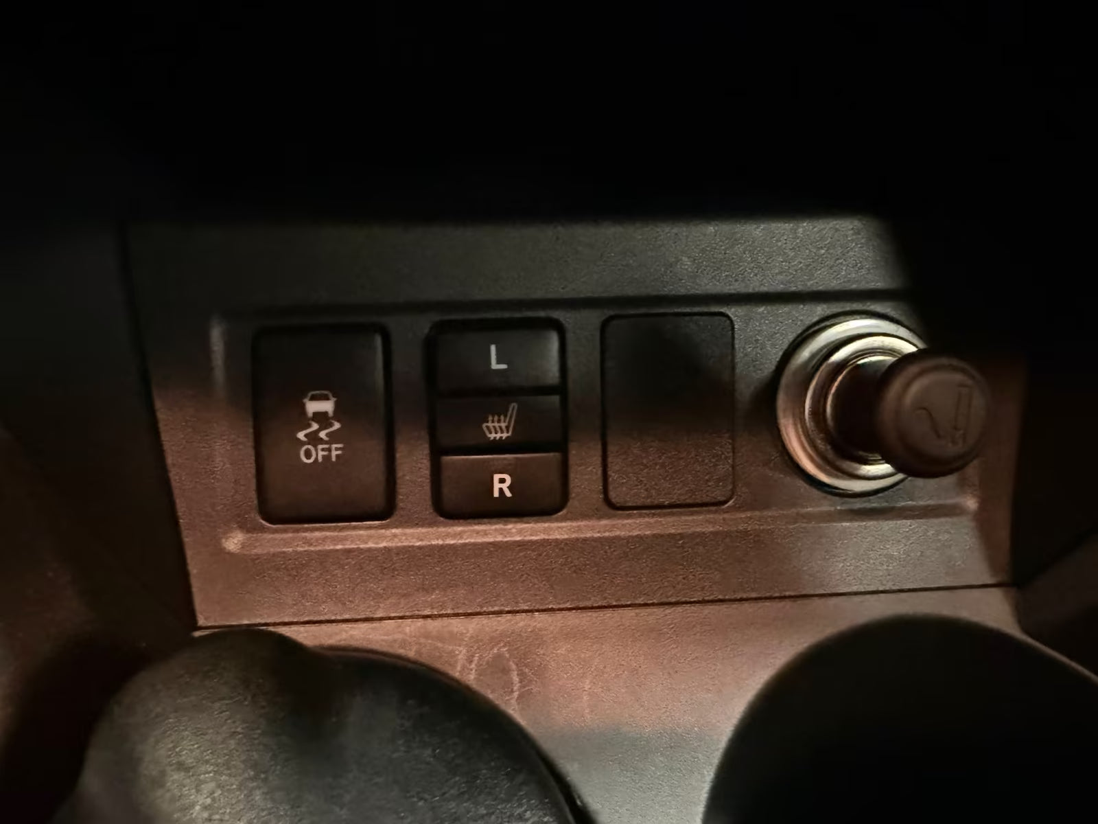 Toyota RAV4 Executive 4×4 – Diesel Automatique