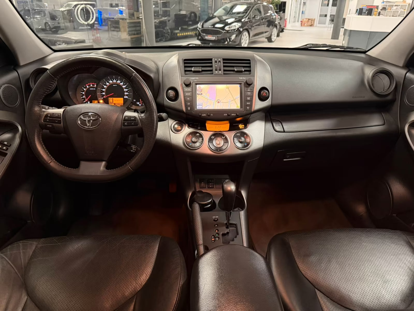 Toyota RAV4 Executive 4×4 – Diesel Automatique