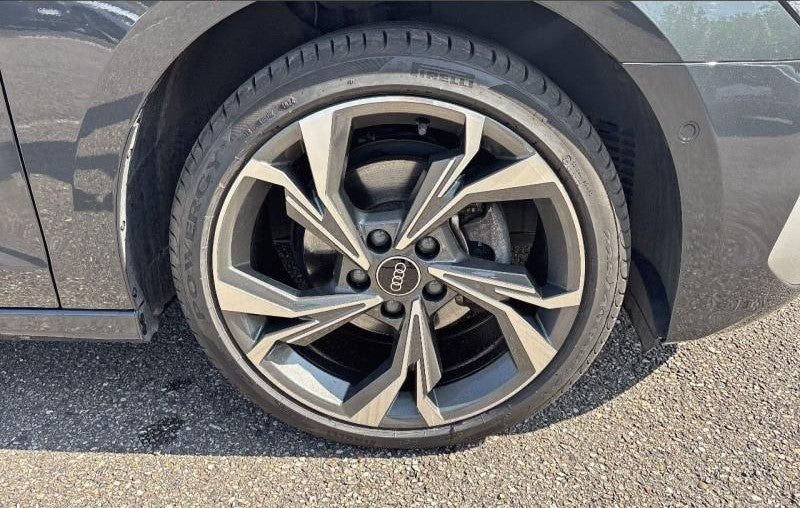 Audi A3 Sportback 35 TFSI 150ch Mild Hybrid Design Luxe S tronic 7