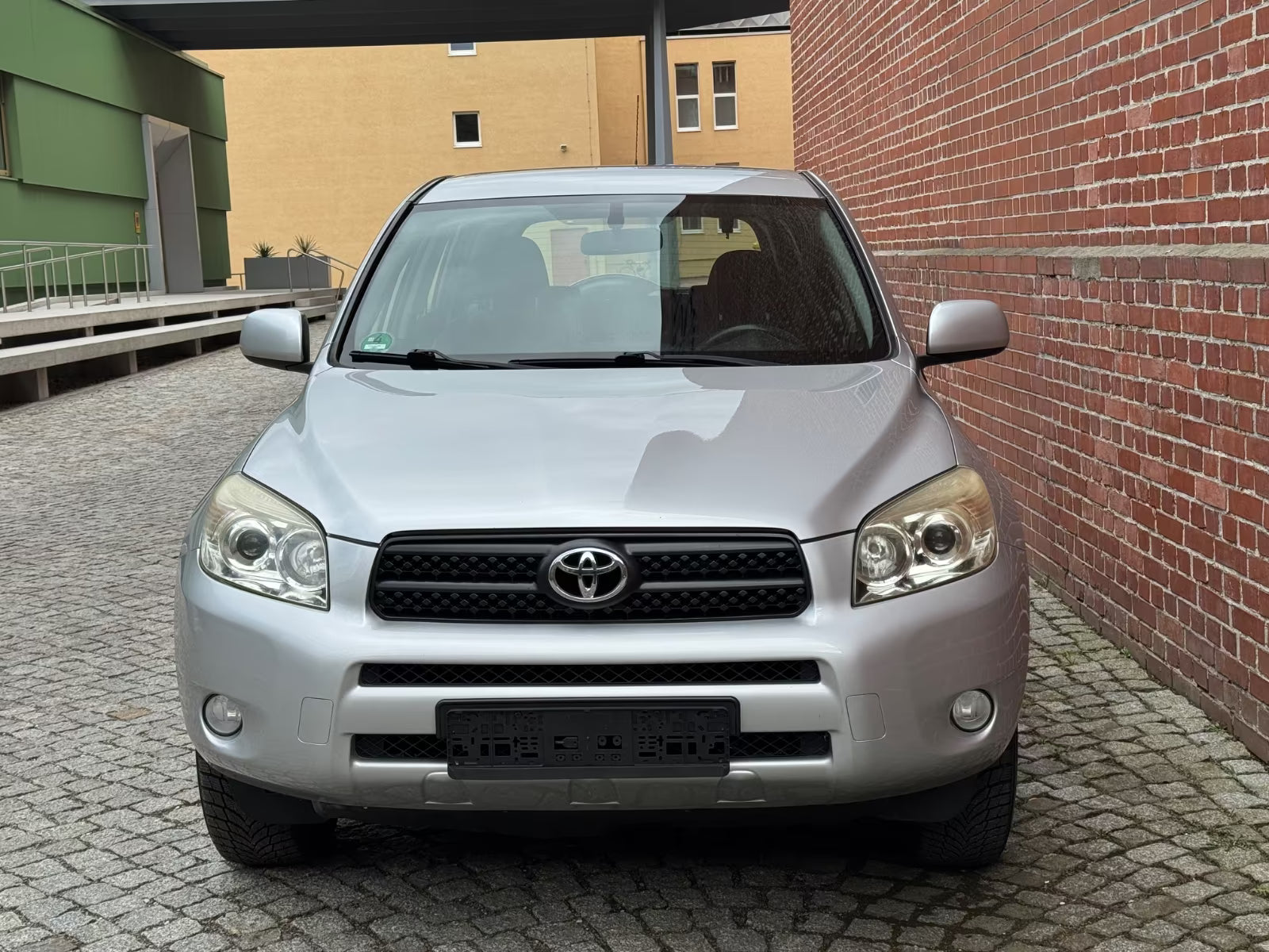 Toyota RAV4 Cross Sport 4×4 – Essence Manuelle